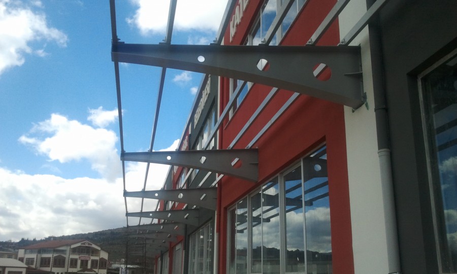 AFYON BELEDİYESİ  KATLI PAZARYERİ